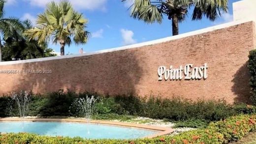 Kamienica w Aventura, Miami-Dade County