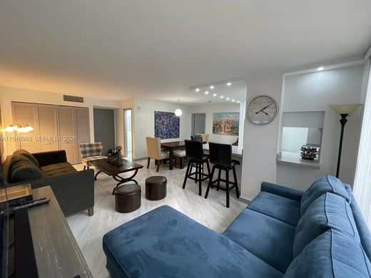 Kamienica w Sunny Isles Beach, Miami-Dade County