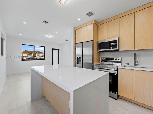 Villa in Miami, Miami-Dade
