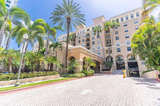 Residential complexes in Fort Lauderdale, Broward County