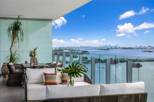 Wohnkomplexe in Miami, Miami-Dade County