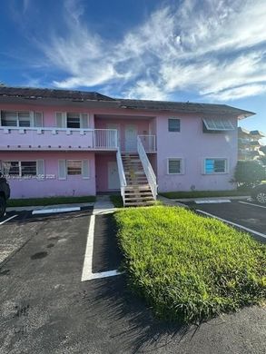 Kamienica w Miami, Miami-Dade County