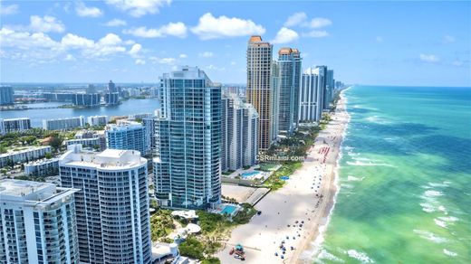 Wohnkomplexe in Sunny Isles Beach, Miami-Dade County