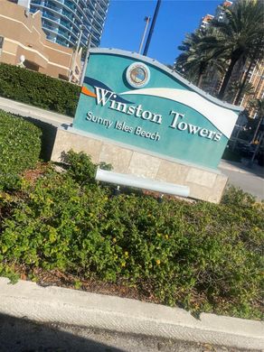 Residential complexes in Sunny Isles Beach, Miami-Dade