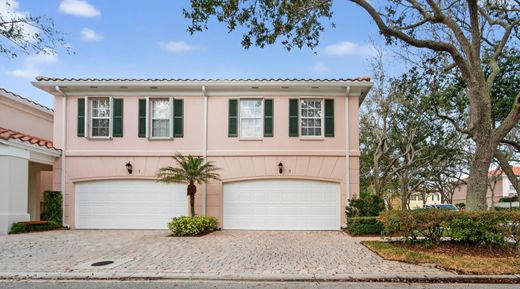 Townhouse in Tequesta, Palm Beach
