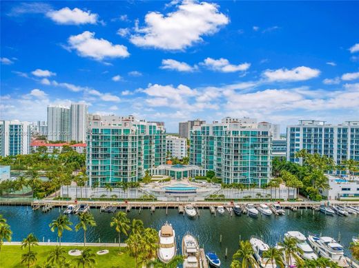 Residential complexes in Aventura, Miami-Dade