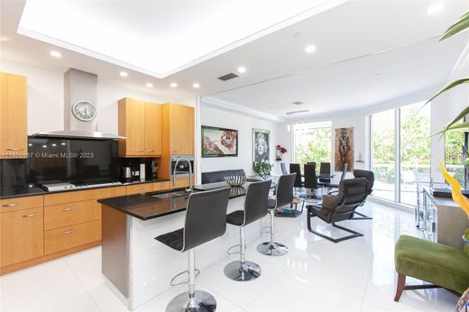 Complexes résidentiels à Aventura, Comté de Miami-Dade
