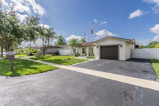 Villa in Weston, Broward County