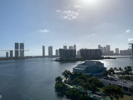 Residential complexes in Aventura, Miami-Dade