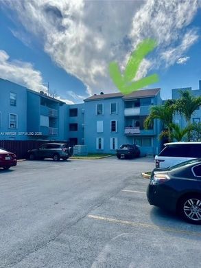 Residential complexes in Hialeah, Miami-Dade