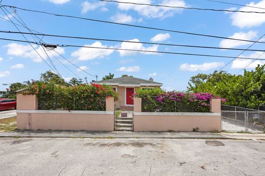 Villa in West Palm Beach, Palm Beach