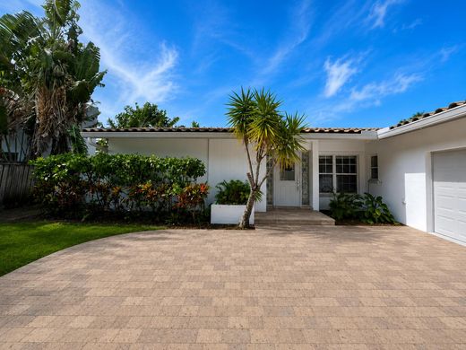 Villa in Pompano Beach, Broward County