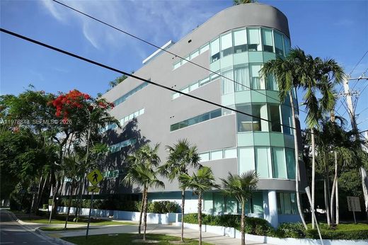 Residential complexes in Miami, Miami-Dade