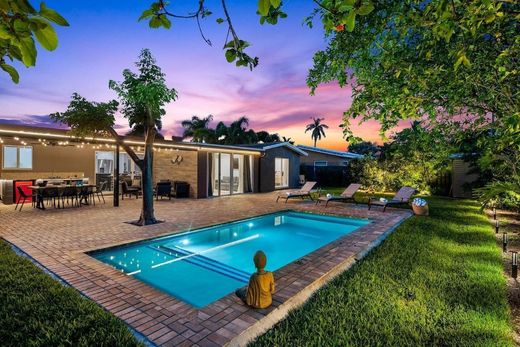 Villa in Oakland Park, Broward County