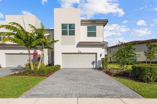 Townhouse in Lake Worth, Palm Beach