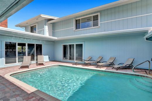 Villa in Pompano Beach, Broward County