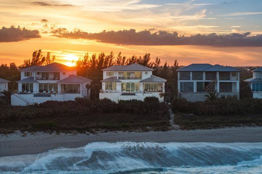 Villa in Hutchinson Island South, Saint Lucie County