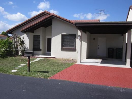 Villa in Miami, Miami-Dade