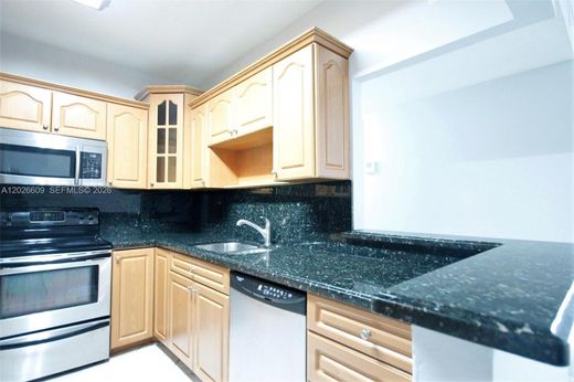 Komplex apartman North Bay Village, Miami-Dade County