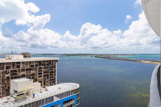 Komplex apartman Miami, Miami-Dade County