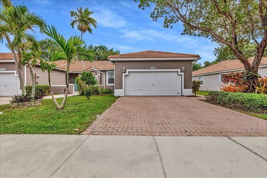 Townhouse in Sunrise, Broward County