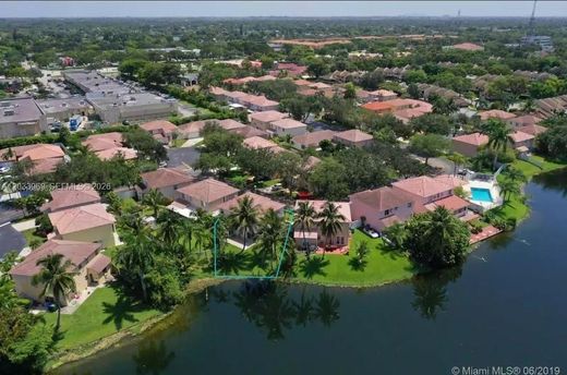Villa in Pembroke Pines, Broward County