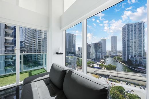Residential complexes in Miami, Miami-Dade