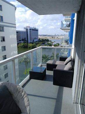 Residential complexes in Miami, Miami-Dade