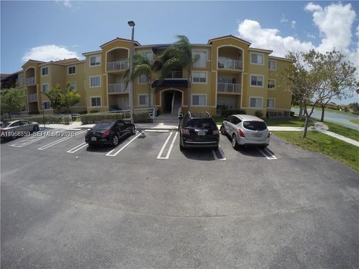 Edificio en Cutler Bay, Miami-Dade County