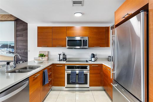 Residential complexes in Miami, Miami-Dade