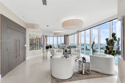 Complexes résidentiels à Miami, Comté de Miami-Dade