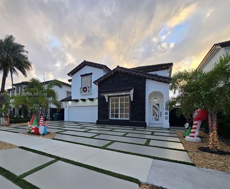 Villa in Miami Terrace Mobile Home, Miami-Dade