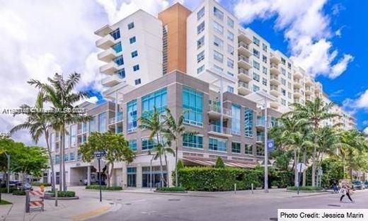 Complesso residenziale a Miami, Miami-Dade County