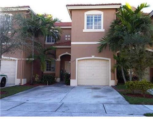 Townhouse in South Miami Heights, Miami-Dade