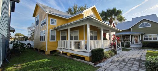 Вилла, Okeechobee, Okeechobee County