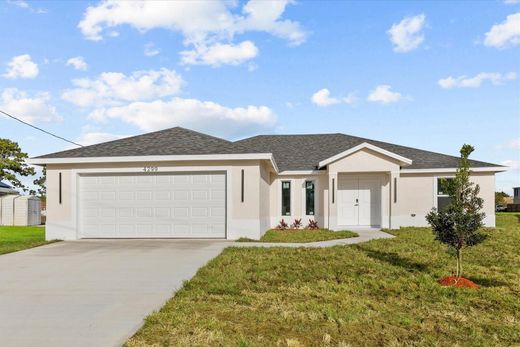 Villa in Port Saint Lucie, Saint Lucie County