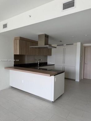 Жилой комплекс, Майами, Miami-Dade County
