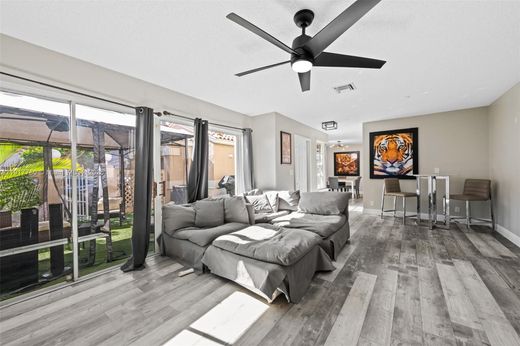 ﻓﻴﻼ ﻓﻲ Cooper City, Broward County