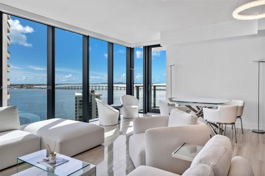 Komplex apartman Miami, Miami-Dade County