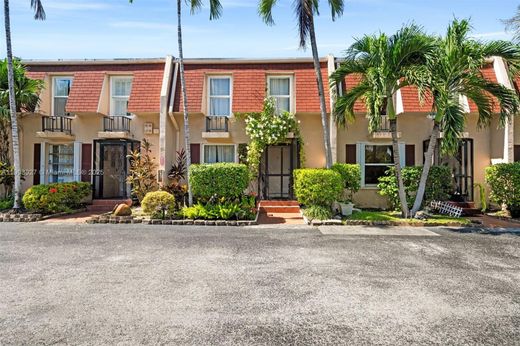 城市独宅  Hallandale Beach, Broward County