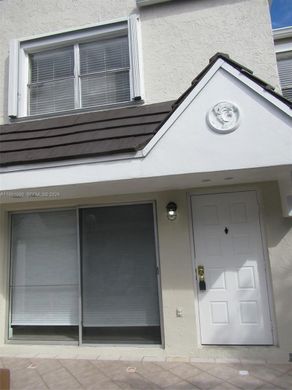 Komplex apartman Miami, Miami-Dade County