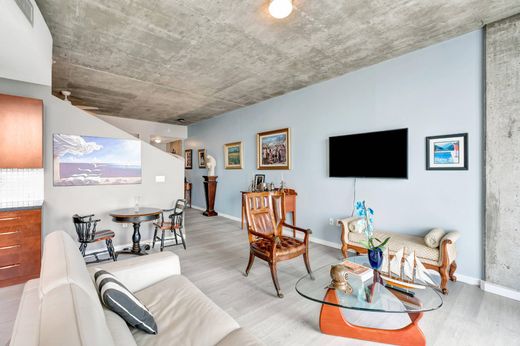 Wohnkomplexe in West Palm Beach, Palm Beach County