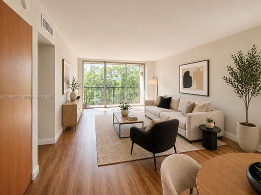 Komplex apartman Miami, Miami-Dade County
