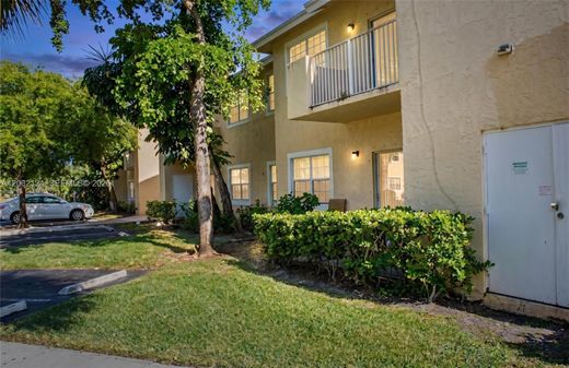 Residential complexes in Pembroke Pines, Broward County