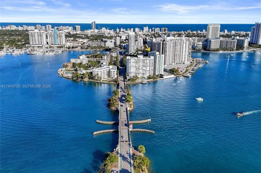 Kamienica w Miami Beach, Miami-Dade County