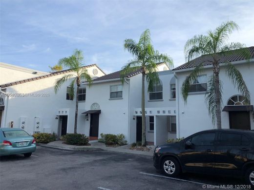 Residential complexes in Doral, Miami-Dade