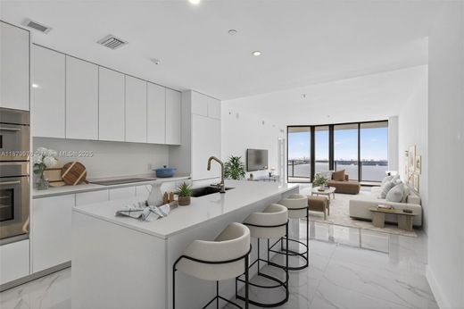 Complesso residenziale a Miami, Miami-Dade County