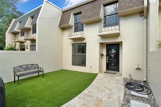 Şehir evi  Miami, Miami-Dade County