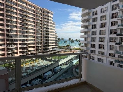 Complexes résidentiels à Miami Beach, Comté de Miami-Dade