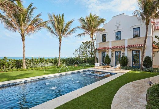 Villa in Palm Beach, Florida